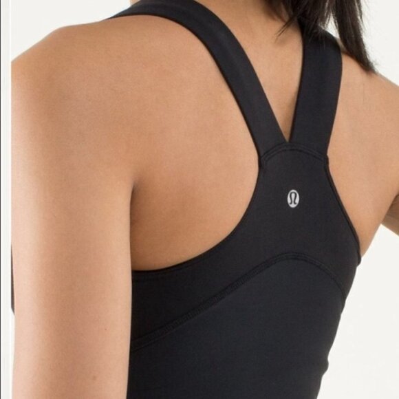 LULULEMON polka dot racer back tank top with mesh back pocket size 0 - Picture 12 of 14